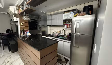 Apartamento 2 Dormitórios/Quartos, 1 Vaga coberta no Menino Deus.
