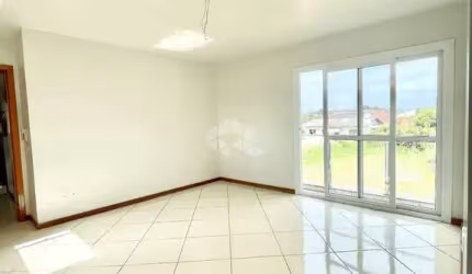 Apartamento 2 dormitórios, sala e cozinha amplas, sacada, 1 vaga coberta no Bairro Petrópolis em Novo Hamburgo. ACEITA FINANCIAMENTO E FGTS