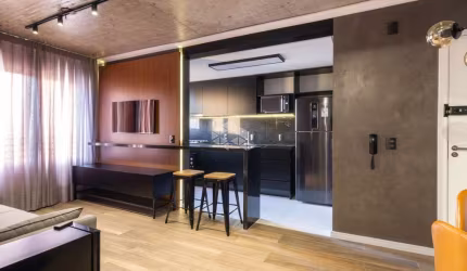 Apartamento mobiliado, 2 dormitórios, 1 suíte, churrasqueira, elevador, 1 vagas coberta. Bairro Centro de Novo Hamburgo. Aceita Financiamento