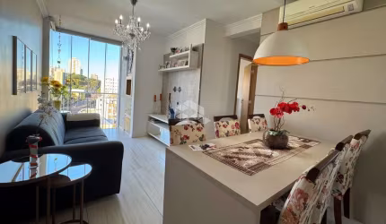 Apartamento de 3 Dormitórios com Suíte no bairro Vila Rosa - Andar Alto!