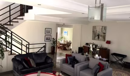 Casa no Condomínio Alpha Conde II