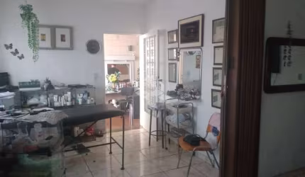 Casa na Av. Corifeu de Azevedo Marques - Vila Lageado