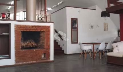 OPORTUNIDADE 1.500.000,00 **Casa à Venda na Granja Viana - Proximo ao colegio St Jhons International School**