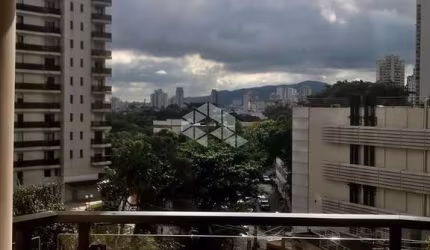 **Amplo Apartamento de 185 m² em Santana: 4 Dormitórios, Suítes e Lareira - Conforto e Elegância Esperam por Você!**