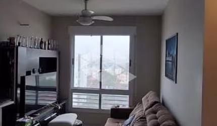 Apartamento de 52m2,  02 quartos, 01 suíte, 01 vaga no Partenon.