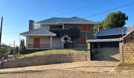 Casa 3 quartos reformada a venda  no Jardim Itu