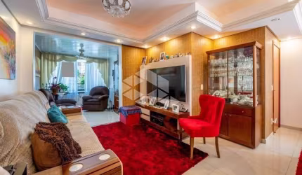 Apartamento com 111m², 3 quartos, 1 suíte, 2 vagas, no bairro Chácara das Pedras em Porto Alegre