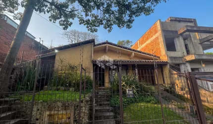 Casa à venda no bairro cavalhada em Porto Alegre