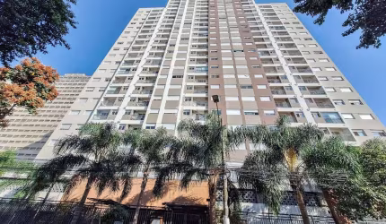 Ótimo apartamento á venda na Liberdade