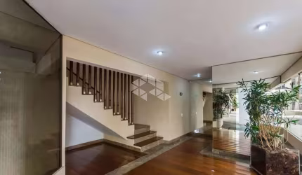 Apartamento em Pinheiros com 4 quartos sendo 1 suíte e 2 vagas