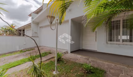 Casa de 3 quartos/dormitórios com suite no Sarandi