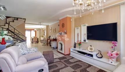 Sobrado à venda com 4 quartos 286 m² no bairro Vila Ipiranga