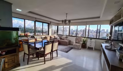 Apartamento de 3 dormitórios na região mais nobre de Porto Alegre e Vista infinta.