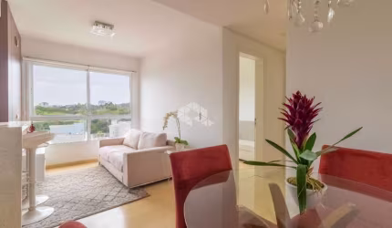 Apartamento / 2 Dormitórios / 1 Vaga / Jardim Itú Sabará