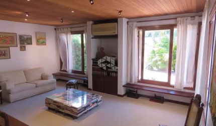 CASA EM EXCELENTE CONDOMINIO NO BAIRRO PEDRA REDONDA