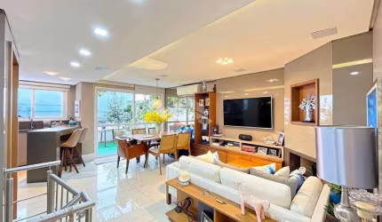 Casa em Condomínio à venda com 3 quartos 248 m²