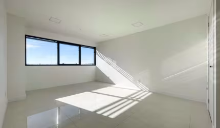 Ótima Sala Comercial no Linked Teresópolis, andar alto, localização excelente!