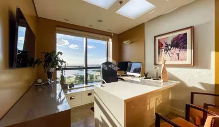 Belíssima sala comercial no PRIME OFFICES PRAIA DE BELAS, vista para o rio!