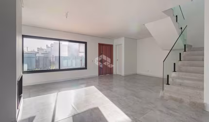 CASA COM 3 DORMITÓRIOS / SUÍTES EM CONDOMÍNIO FECHADO EM IPANEMA