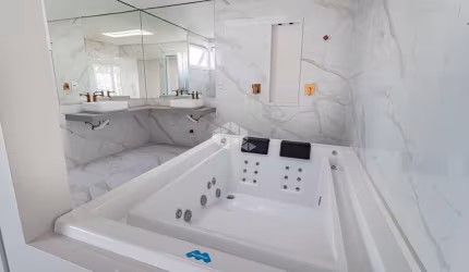 CASA EM CONDOMÍNIO 3 SUÍTES, 1 MASTER COM BANHEIRA HIDROMASSAGEM, IPANEMA