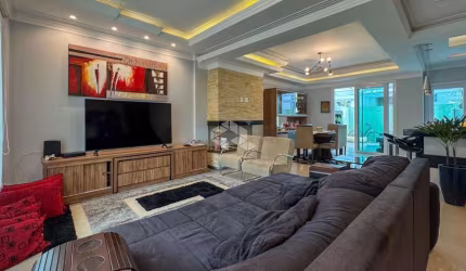 Casa de 3 dormitórios e 1 suíte na Hípica