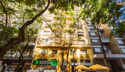 Apartamento de 2 dormitórios 88m² ao lado Zaffari Andradas e frente a casa de cultura Mario Quintana