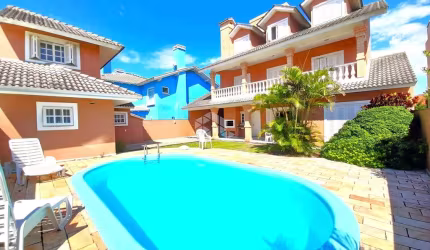 Casa a venda no Condomínio Villas Resort em Xangri-La com 500m² na Beira Mar de Xangri-Lá