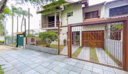 Sobrado 3D, 3 Suítes, Piscina, Vista Panorâmica, 2 vagas.