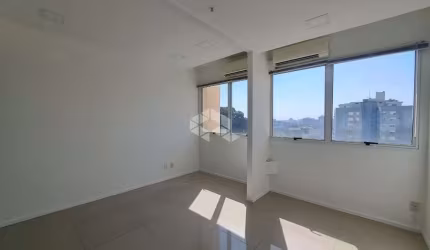 Sala Comercial 32m²,  reformada - Partenon