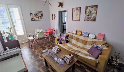 Apartamento 03 dormitórios no Centro Histórico a venda.