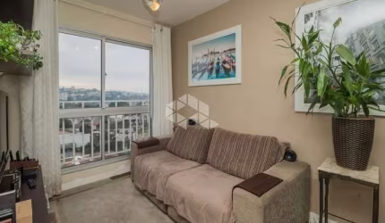 Excelente Apartamento com 2 dormitórios, suíte, móveis sob medida, andar alto, vista, sol, iluminado, ventilado, vaga de garagem e infra estrutura