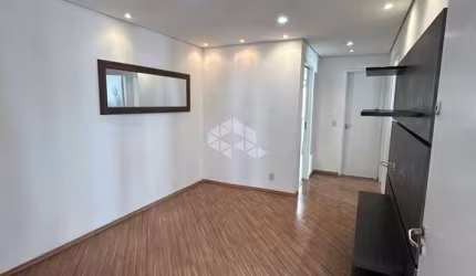 Vendo Apartamento 49m² 2 dormitórios Sem Vaga de Garagem na Vila Indiana Taboão da Serra - SP