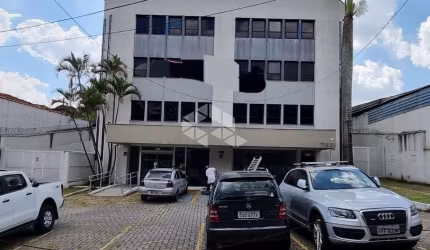 Vendo Prédio Comercial 1.000m² 4 Pavimentos 2 Estacionamentos Butantã São Paulo - SP