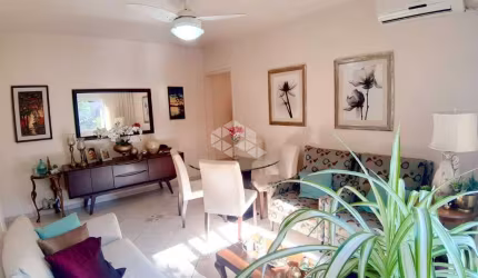 Apartamento de 3 dormitórios, reformado no Jardim Botanico