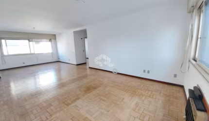 Apartamento de 3 dormitórios, 2 suitea no Bairro Petrópolis