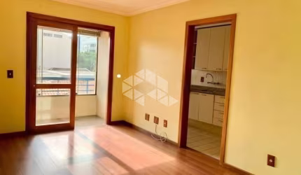 Apartamento, 2 quartos, 1 vaga, churrasqueira, bairro Santana, Porto Alegre