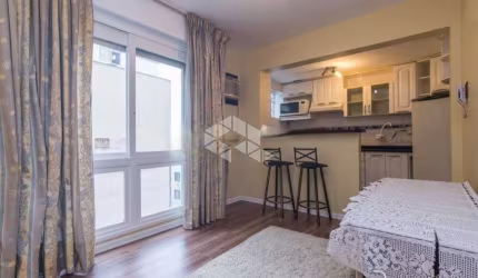 APARTAMENTO REFORMADO NO CENTRO HISTÓRICO!