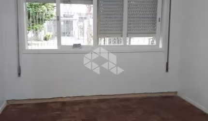 APARTAMENTO DE FRENTE 1 DORMITÓRIO NO BOM FIM!
