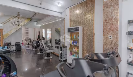 Casa Comercial