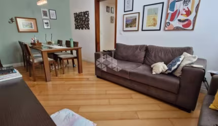 APARTAMENTO COM 3 DORMITÓRIOS, 2 BANHEIROS, REFORMADO, 2 CLOSETS DE FRENTE