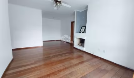 Apartamento 3 dormitórios sendo 1 suíte, sacadas, 2 vagas cobertas no Jardim Lindoia.
