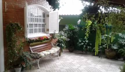 Casa Terrea à venda no Jardim Sta Adelia