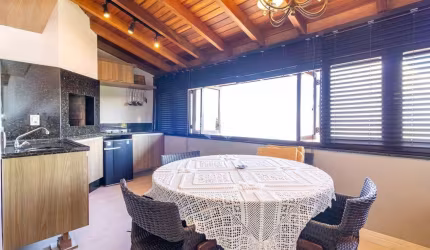 Casa charmosa, confortável e com uma vista de tirar o fôlego.