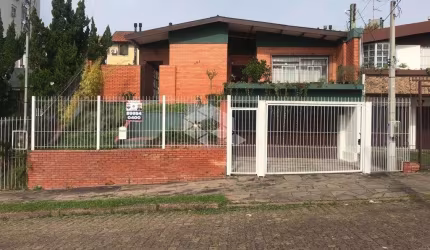 Bela casa no  Jardim Sabará