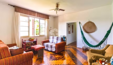 Crédito Real  Petrópolis Vende! Apartamento no Bom Fim