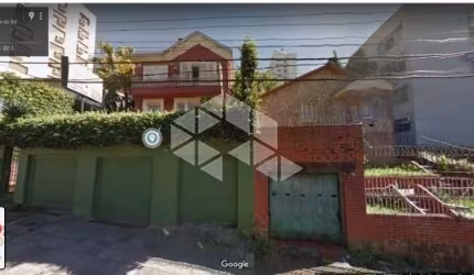Terreno medindo 11,00 X 44,00 área total 484,00