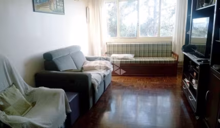 Crédito Real Vende! No Bairro Petrópolis, apartamento amplo
