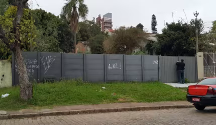 TERRENO NA RUA RANDON BAIRRO TRISTEZA - ACEITA IMÓVEIS NO NEGÓCIO