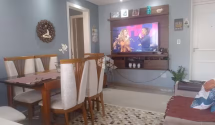 Apartamento 2 dormitórios totalmente reformado no bairro Vila Ipiranga