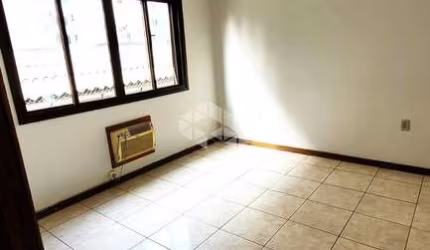 Apartamento 2 dormitórios, Bairro Centro Histórico.